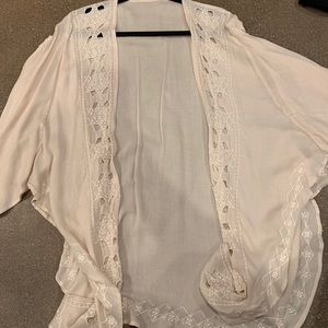 Crème colored kimono